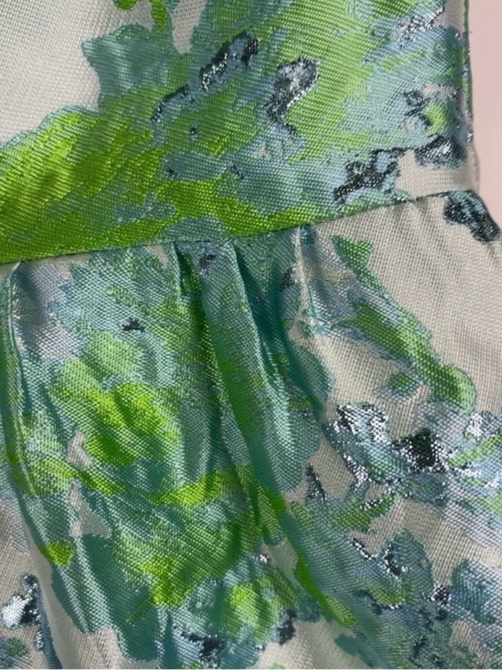 Abbey Glass Caroline Gown in Green - Large - Picture 6 of 7